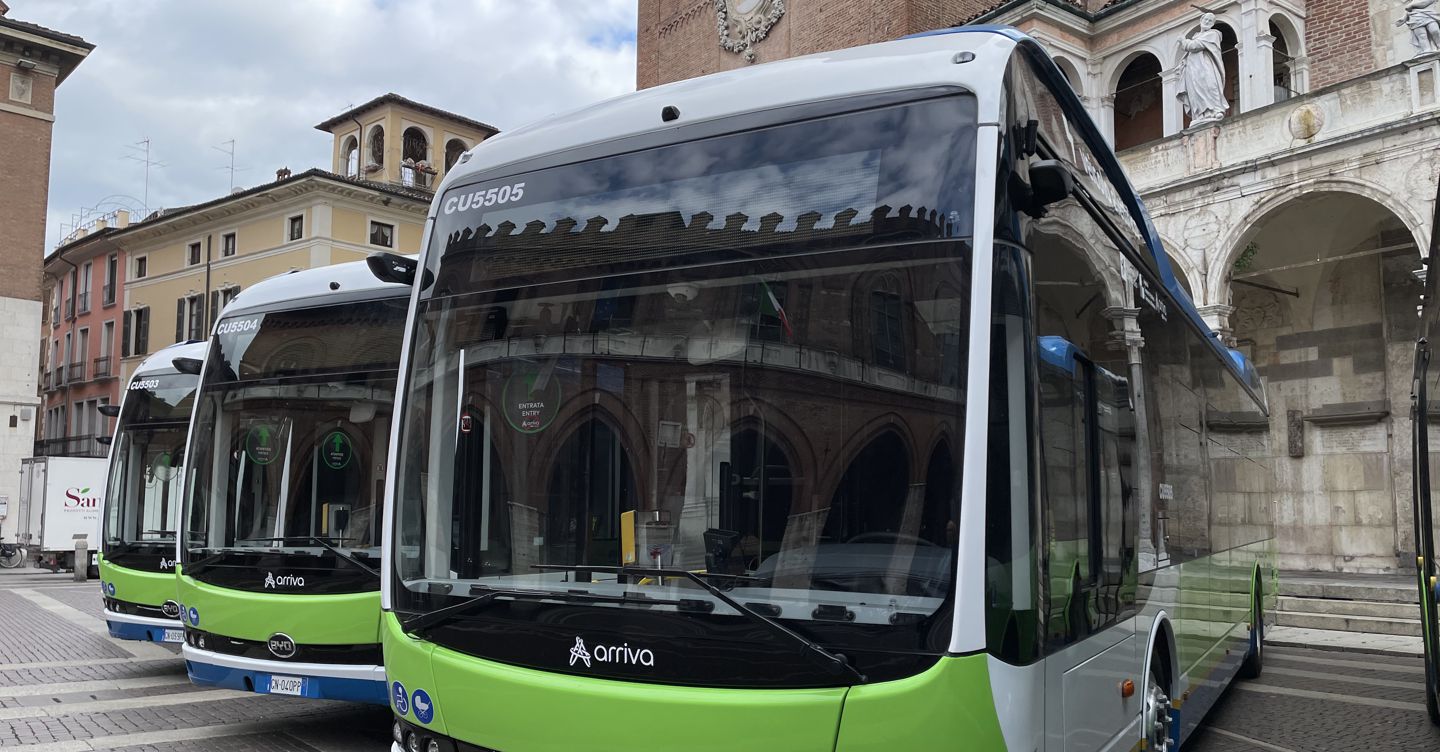 Caro carburanti? A Cremona ora i bus sono tutti elettrici